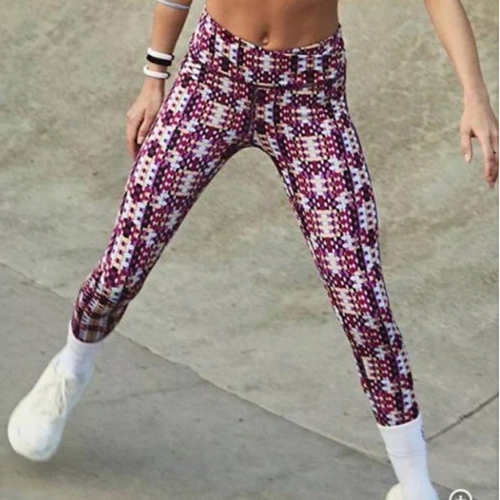 NWOT FP Movement Ashford Lose Control Geometric Printed Leggings